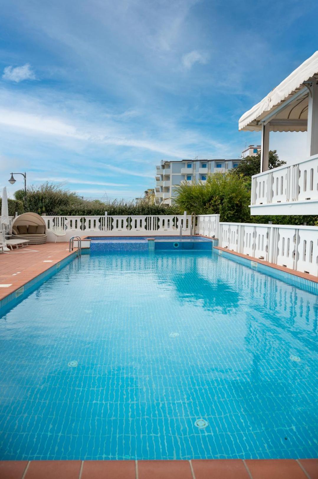 Hotel Savoy Caorle Eksteriør bilde