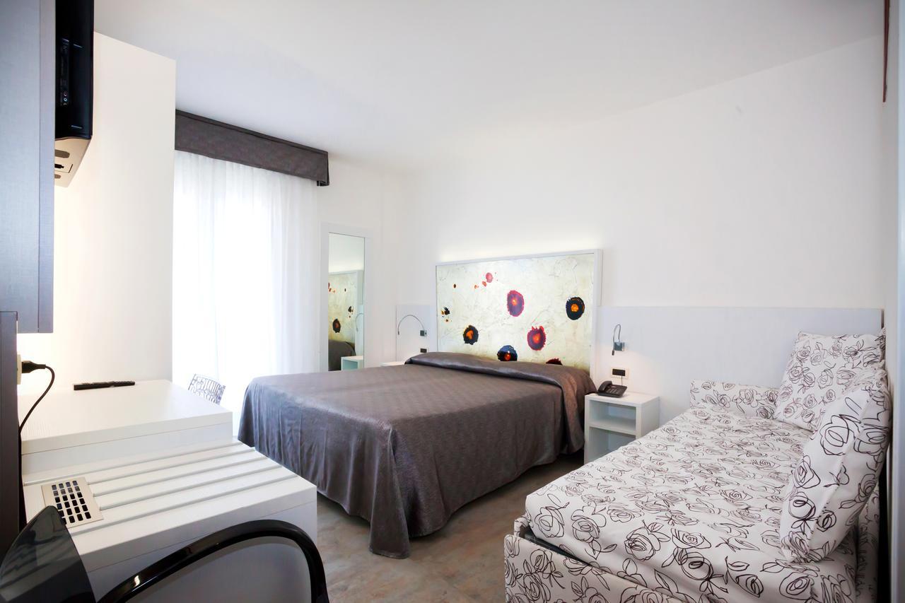Hotel Savoy Caorle Eksteriør bilde